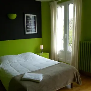 Victor Hotel